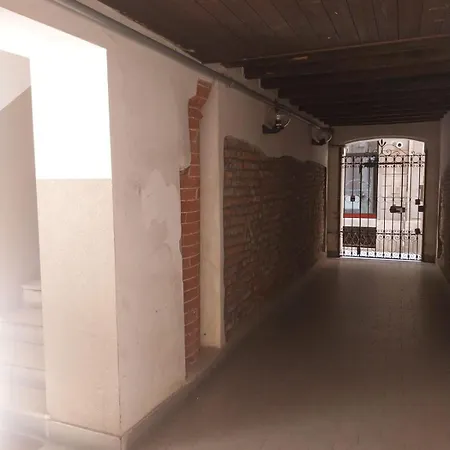 Apartman Centro Storico Davanti Al Duomo Di *